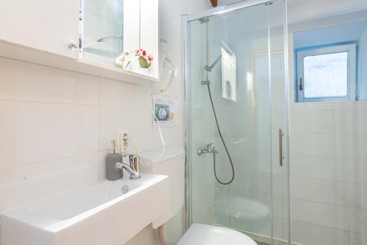 Apartment Gobac Icici Luaran gambar