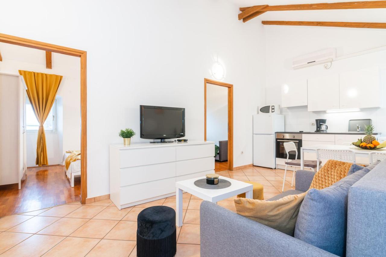 Apartment Gobac Icici Luaran gambar