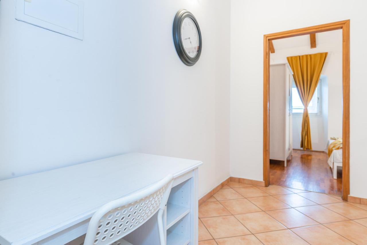 Apartment Gobac Icici Luaran gambar